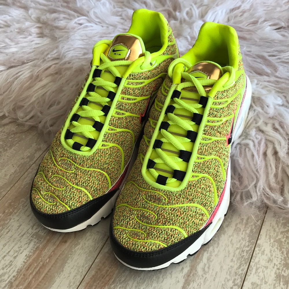 NWT Nike Air Max Plus SE Rare - Picture 2 of 8